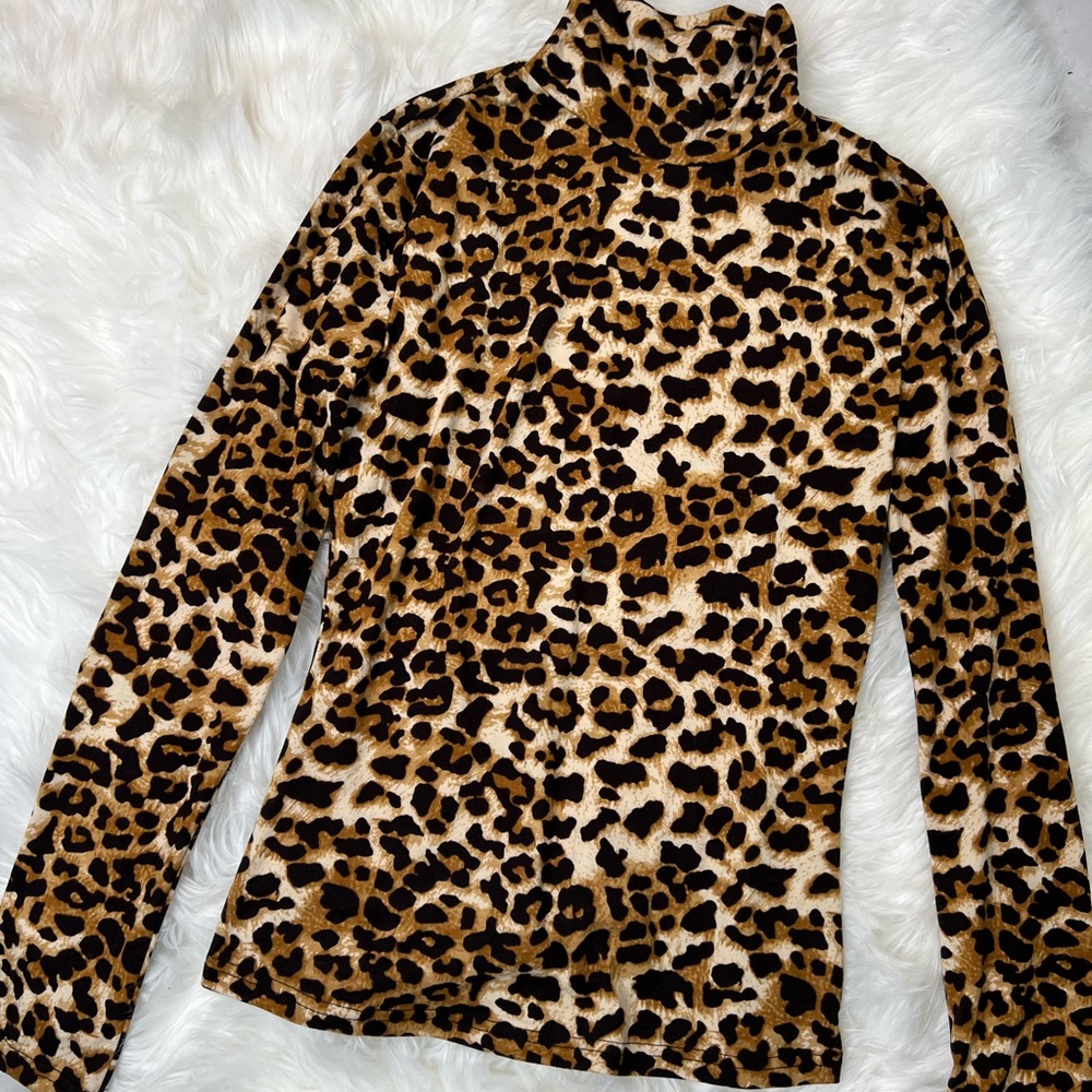 Turtle Neck Cheetah Top
